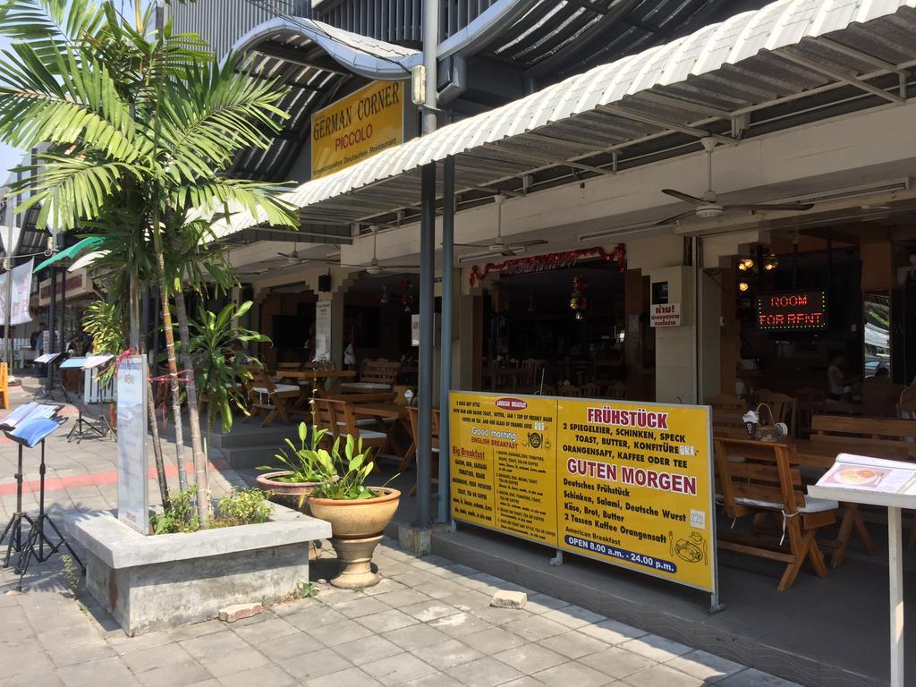 Piccolo Restaurant And Guest House Pattaya Dış mekan fotoğraf